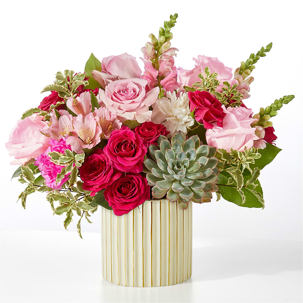 Magenta Musings Bouquet – Petal Pockets, Fontana CA