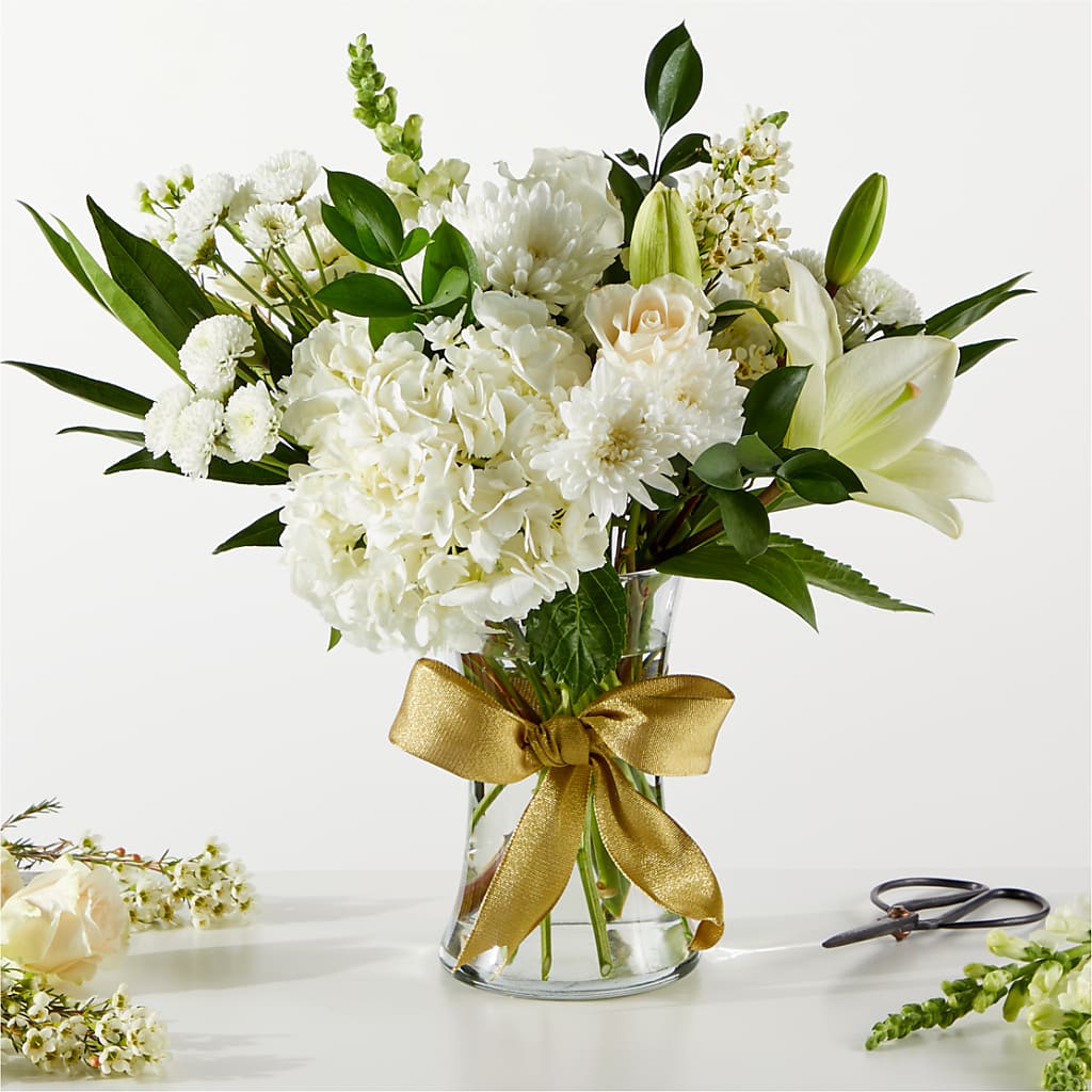 New Beginnings – A Florist Original – Petal Pockets, Fontana CA