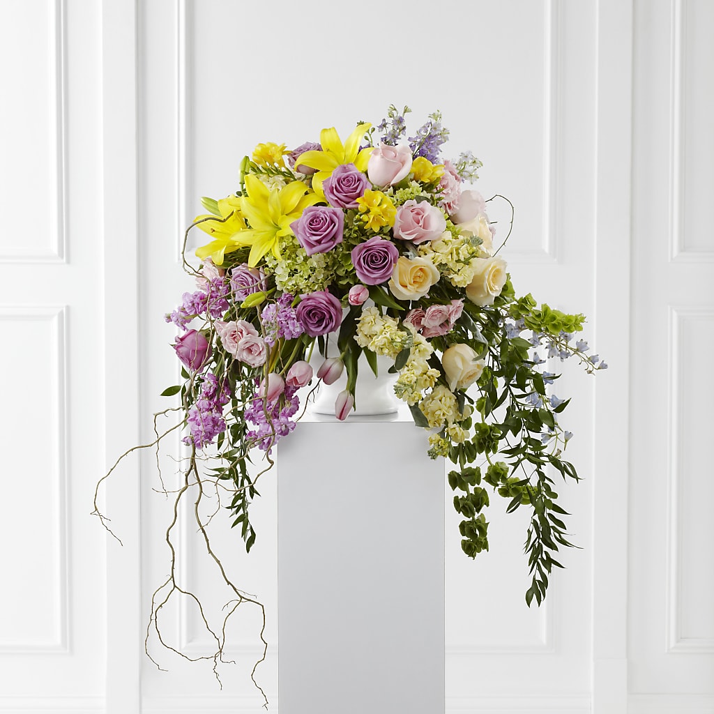 Display of Affection Arrangement – Petal Pockets, Fontana CA