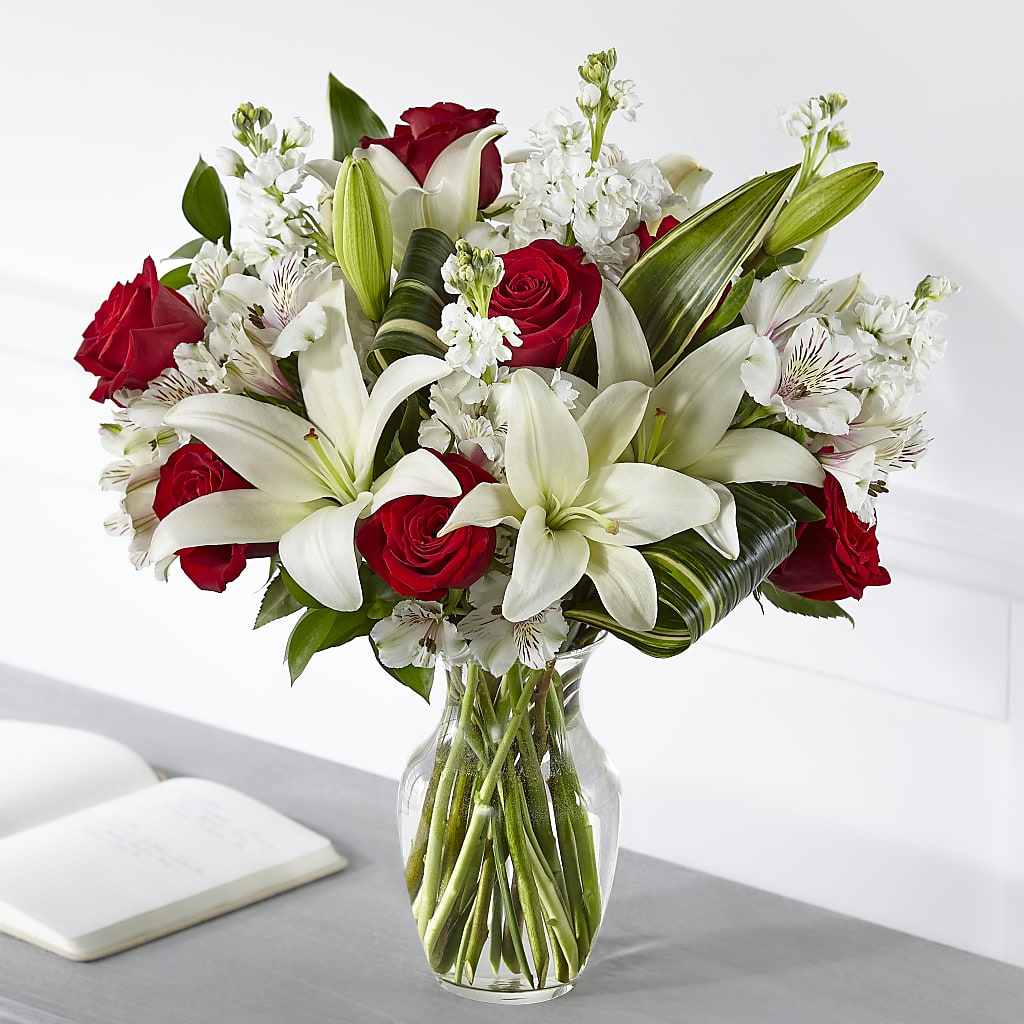 Loving Respect Bouquet – Petal Pockets, Fontana CA