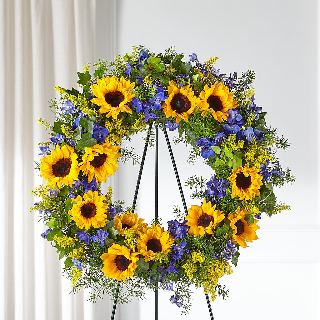 Bright Rays Wreath – Petal Pockets, Fontana CA