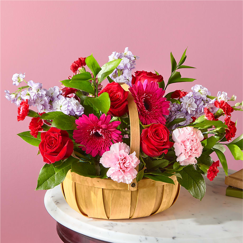 Pink Picnic Basket – Petal Pockets, Fontana CA