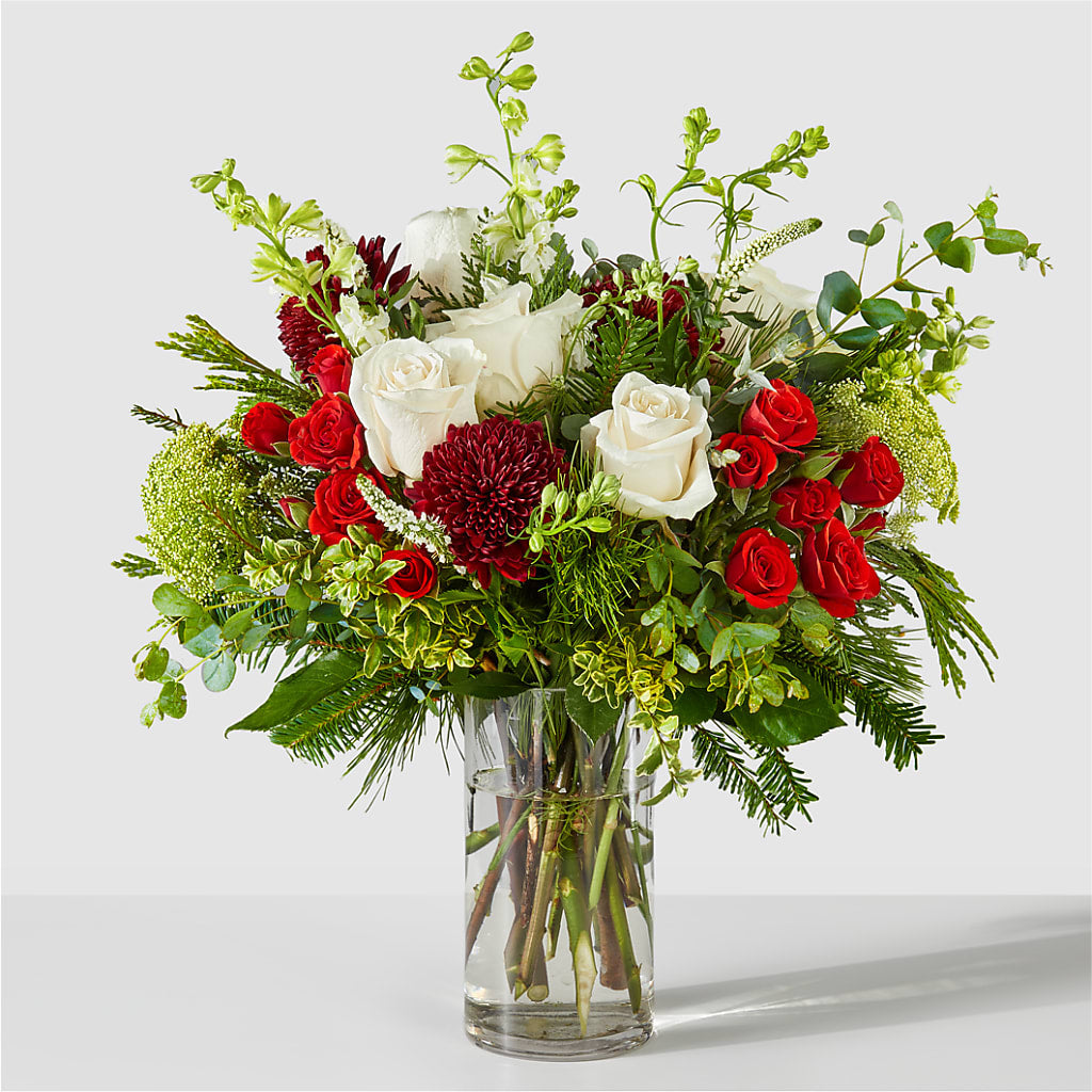 Favorite Traditions Bouquet – Petal Pockets, Fontana CA