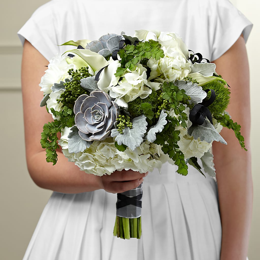 Sweet Innocence Bouquet – Petal Pockets, Fontana CA