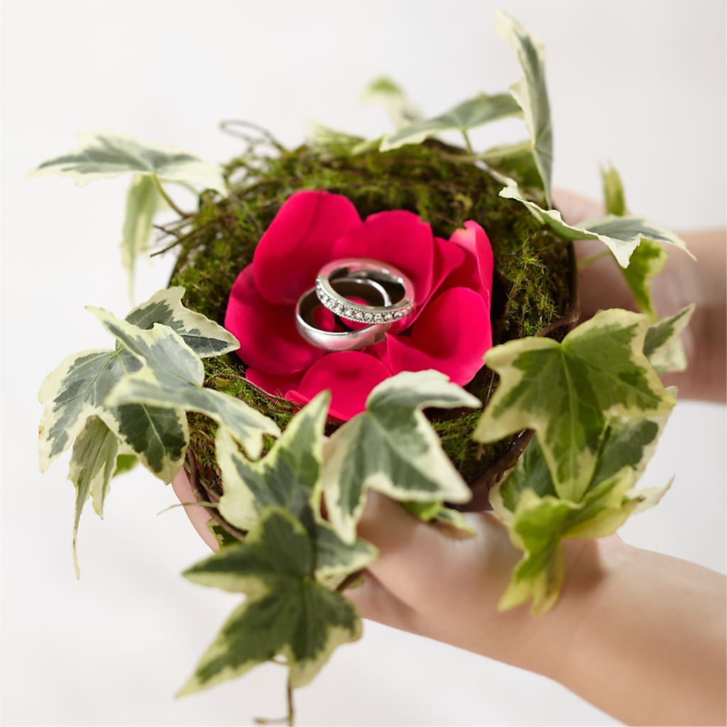 Lila Rose Ring Nest – Petal Pockets, Fontana CA