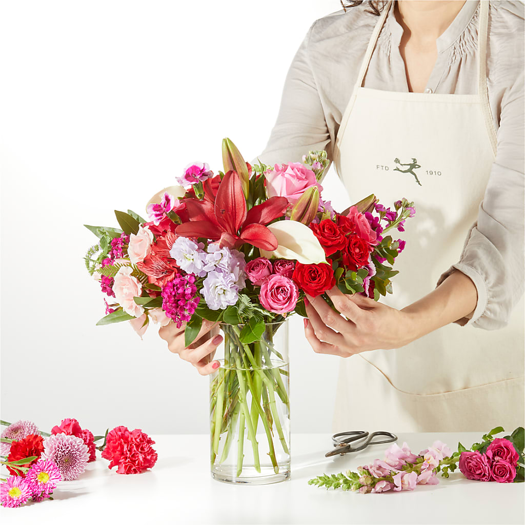 Swooning Over You - A Luxury Florist Original –  Petal Pockets, Fontana CA