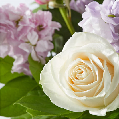 Springtime Spritz Bouquet –  Petal Pockets, Fontana CA