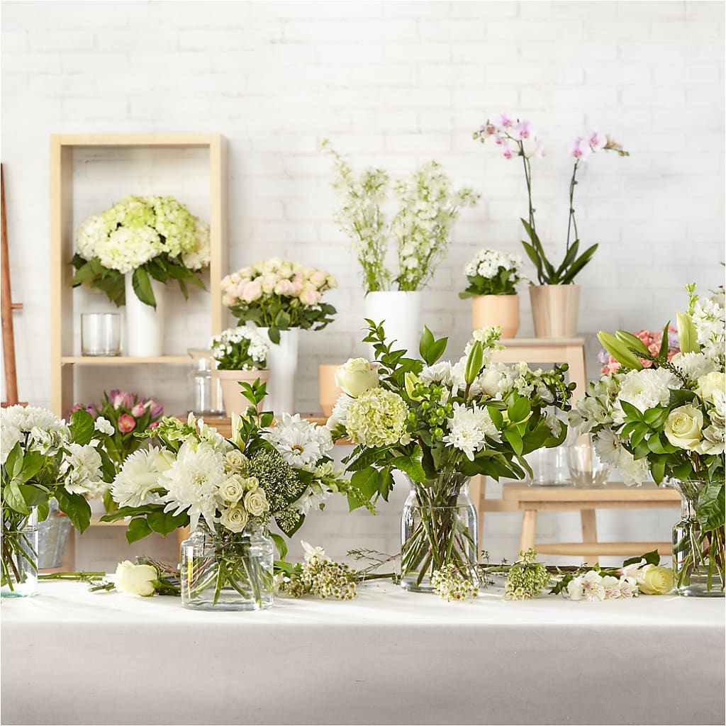 Classic Ivory – A Florist Original –  Petal Pockets, Fontana CA