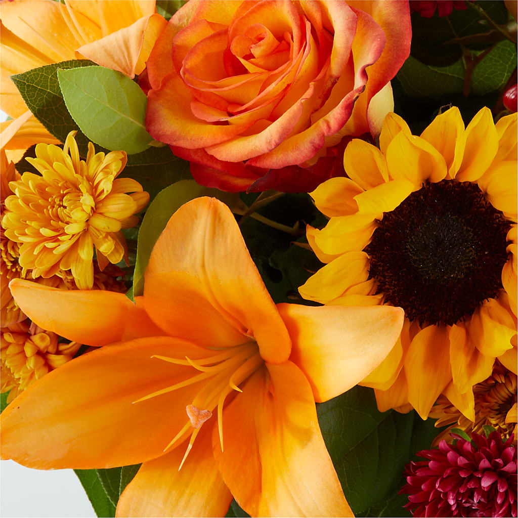 Grateful Centerpiece –  Petal Pockets, Fontana CA