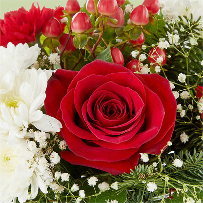 Chance of Flurries Bouquet –  Petal Pockets, Fontana CA