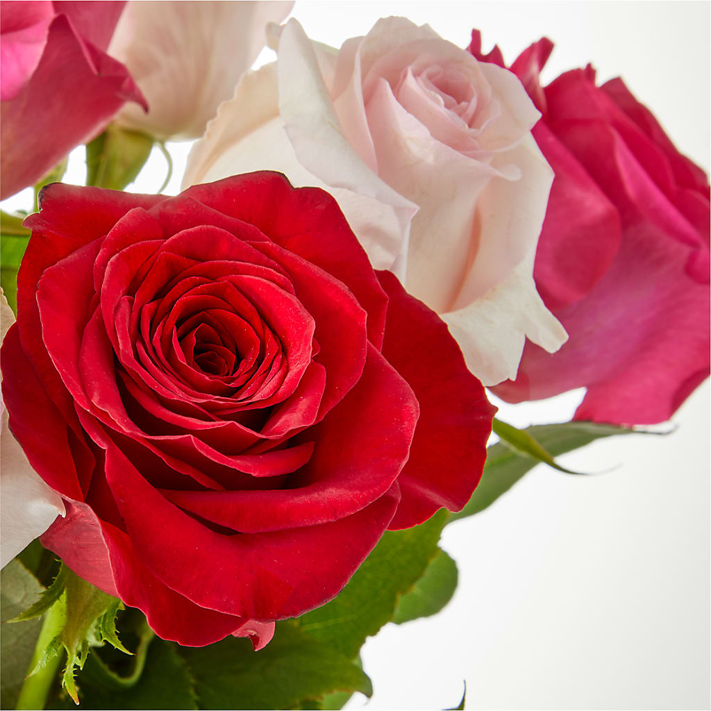 Charming Rose Bouquet –  Petal Pockets, Fontana CA