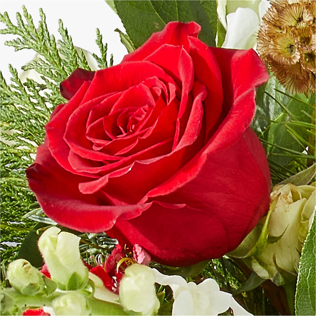 Deck the Halls Bouquet –  Petal Pockets, Fontana CA
