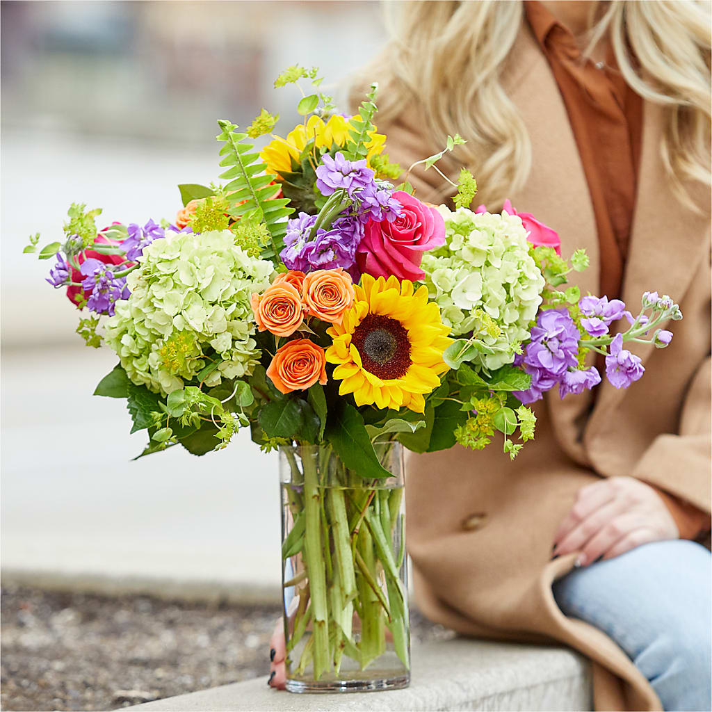 Vibrant Greetings Bouquet –  Petal Pockets, Fontana CA